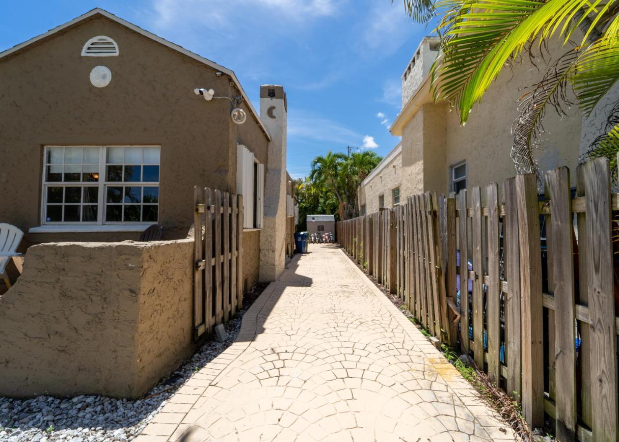 Bike To Beach-Spacious With Patio Bbq & Game Room Hallandale Beach Bagian luar foto